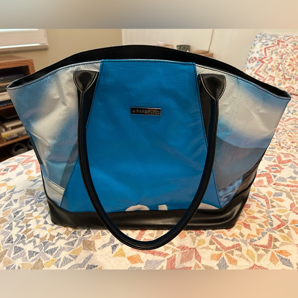 ***NEW*** Rareform Travel Tote
